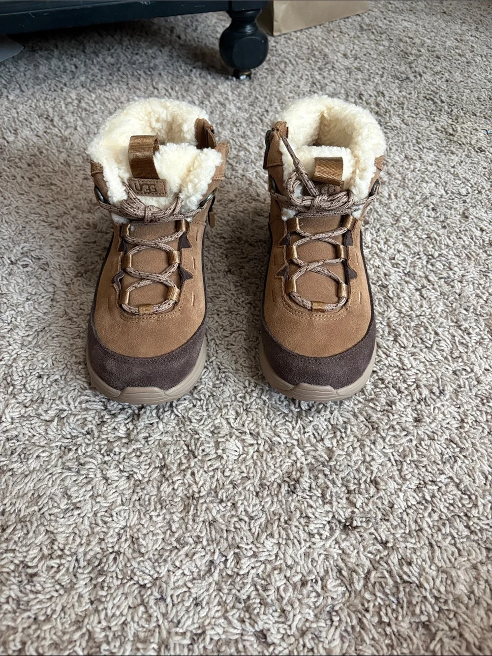 UGG Kids Two-Tone Brown Shearling-Lined Winter Boots
